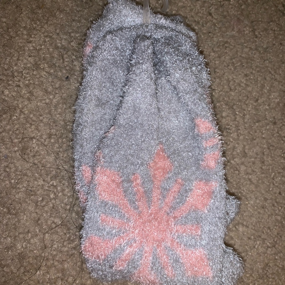 fuzzy socks - Picture 2 of 3